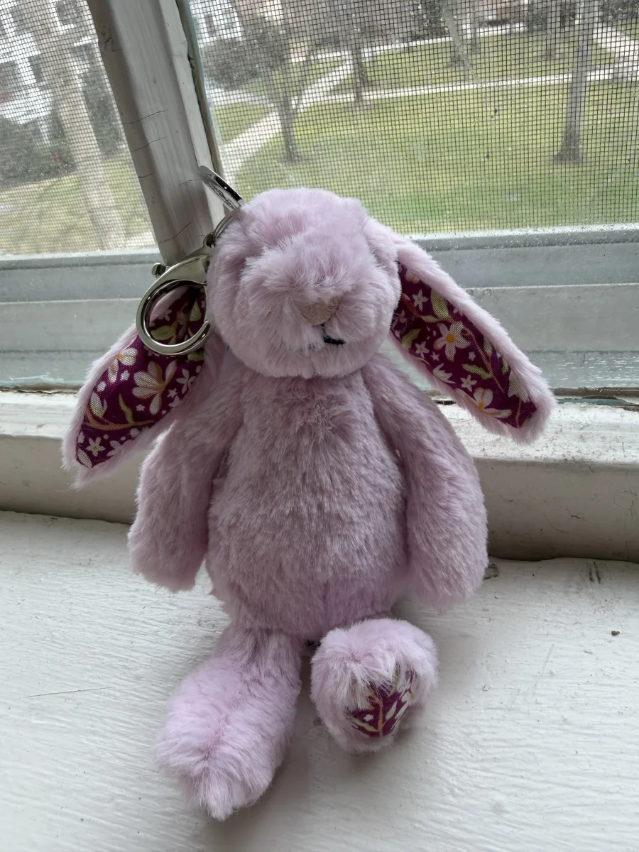 Front - Thistlepop Blossom Bunny Bag Charm photo by katsjellies