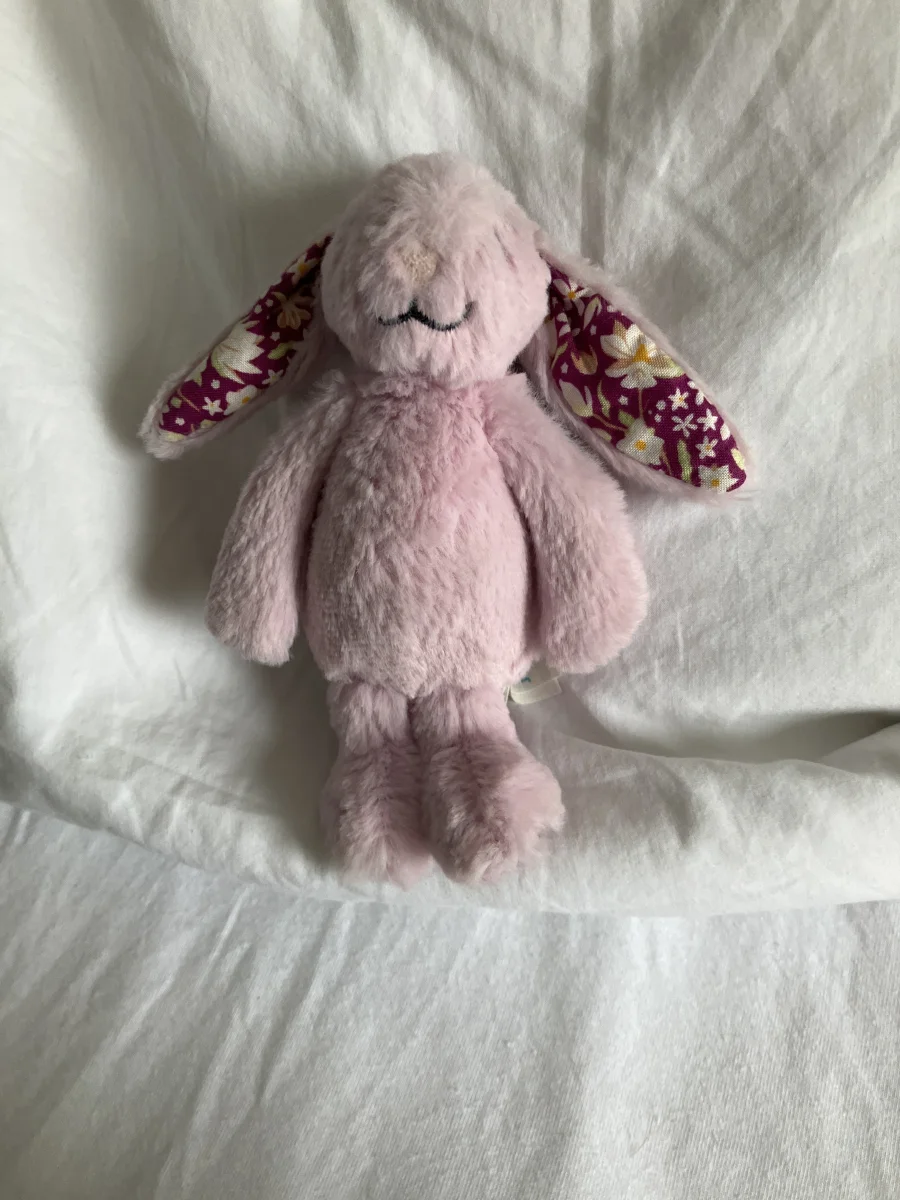 Front - Thistlepop Blossom Bunny Bag Charm photo by LiaJellycat