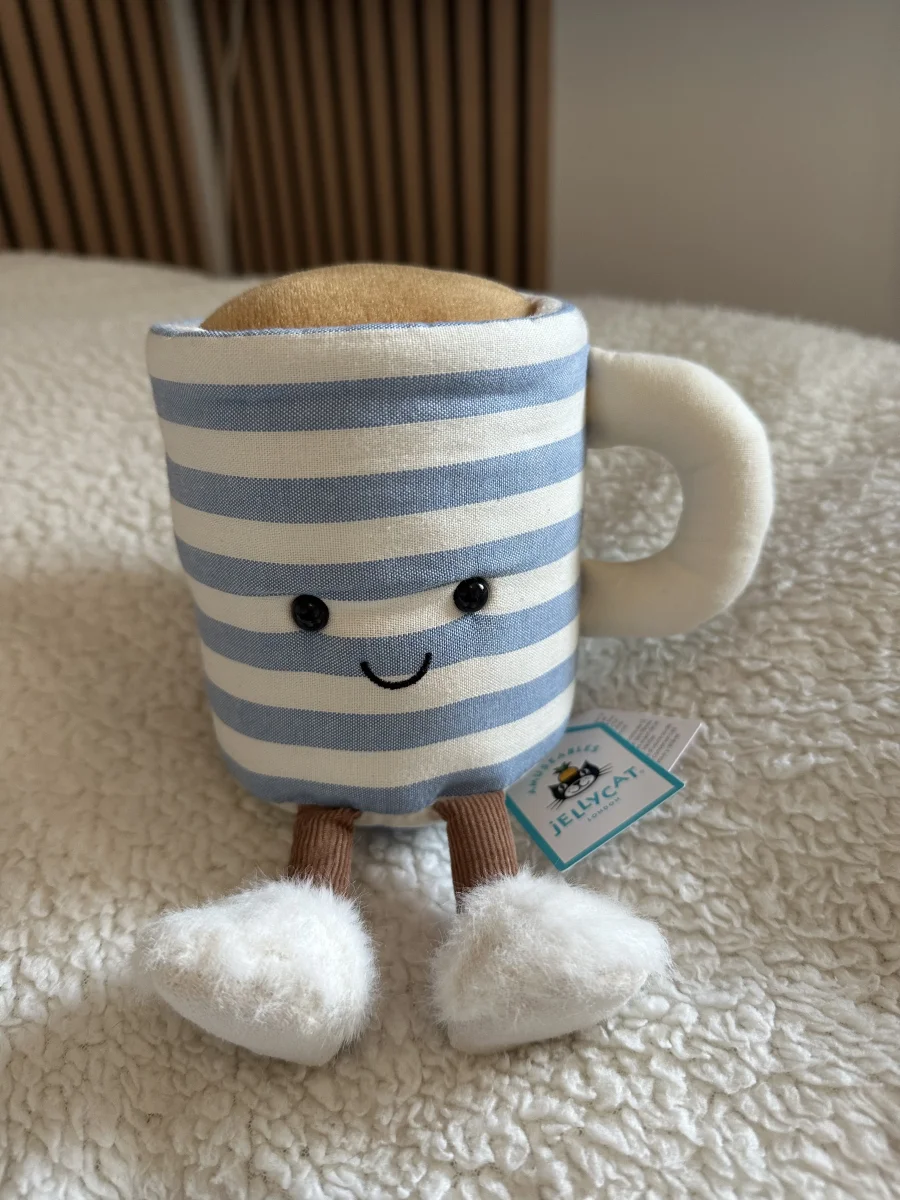 Front - Rosie Lea Mug of Tea photo by ImogenH