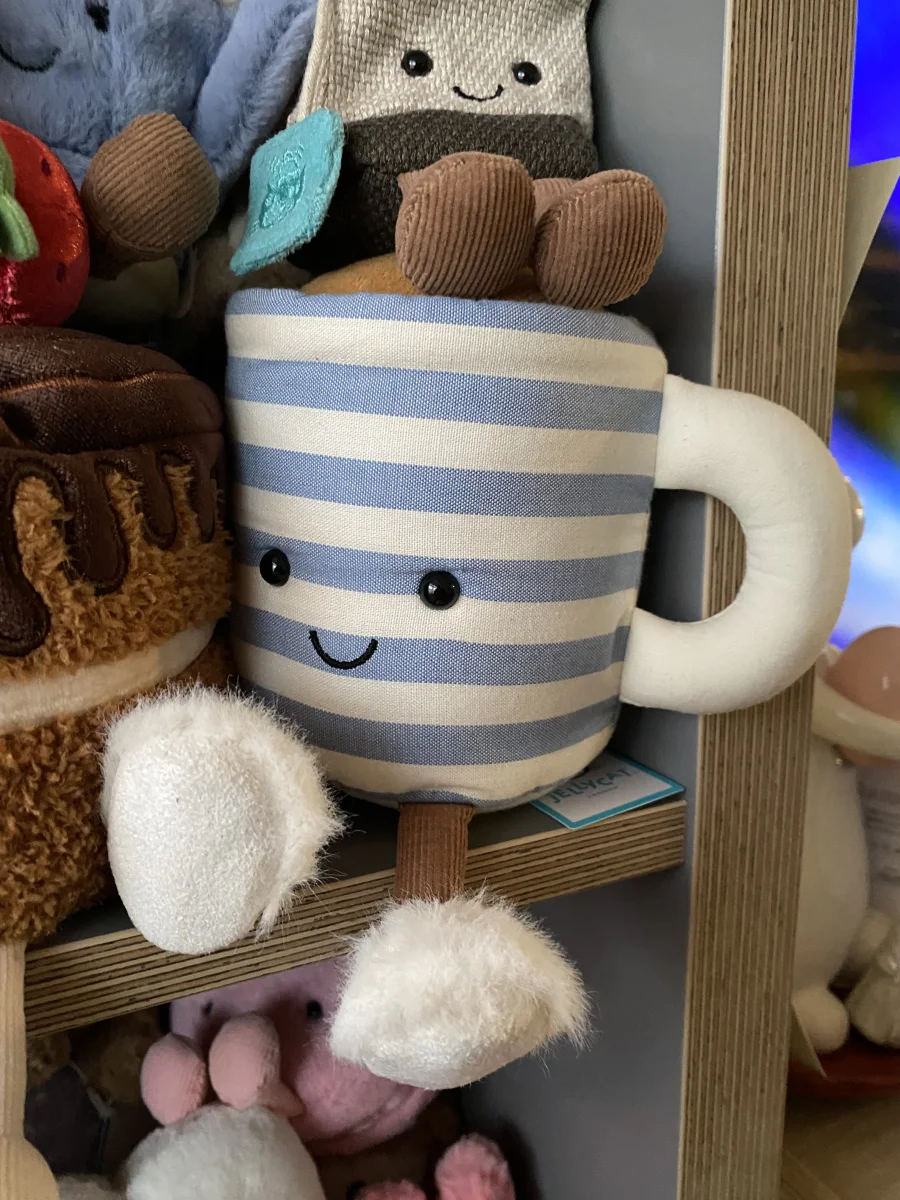 Front - Rosie Lea Mug of Tea photo by Elaine