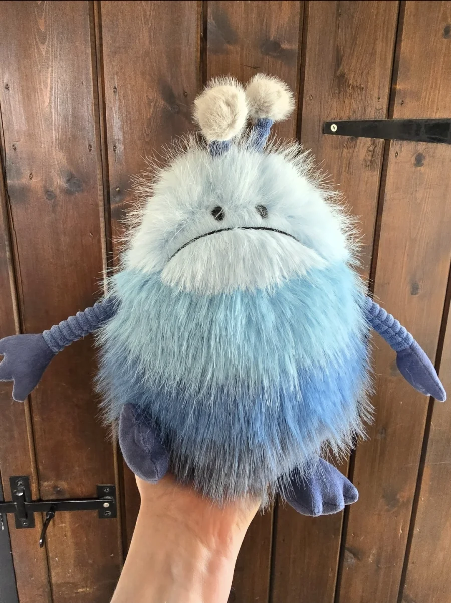 Zumblebi Alien Jellycat Photo by Gremlem22NBC | Jelly Journal