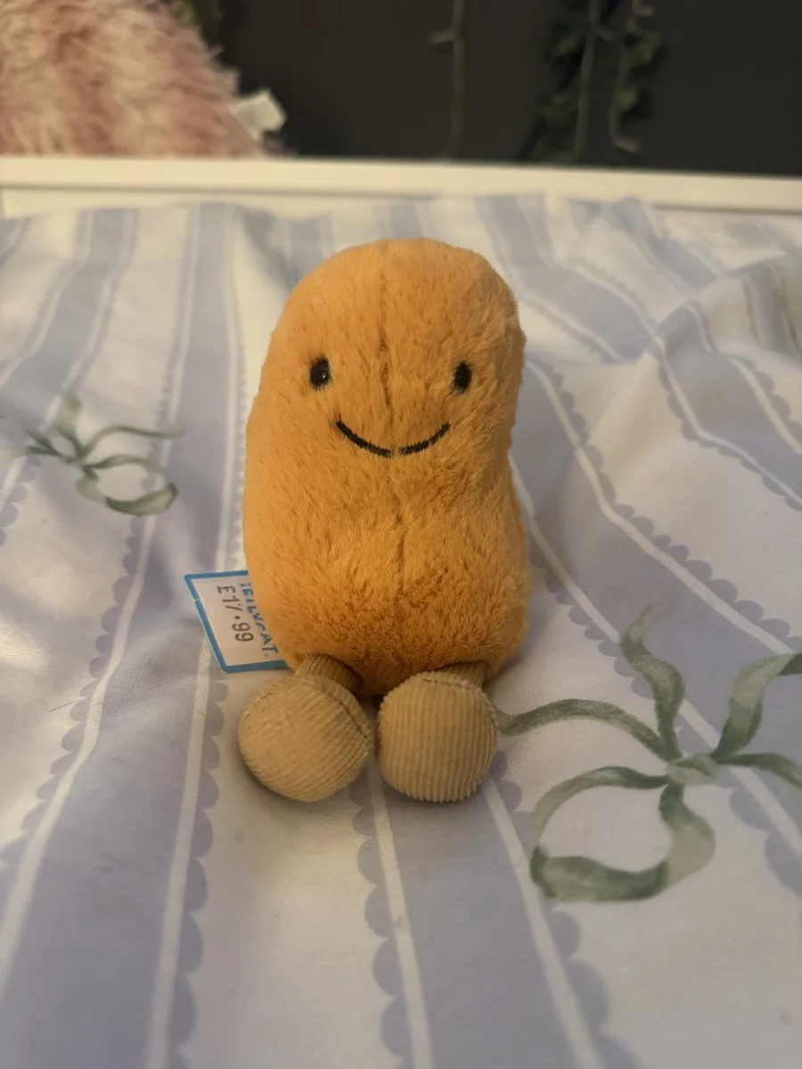 Front - Amuseables Bean photo by kenneslay