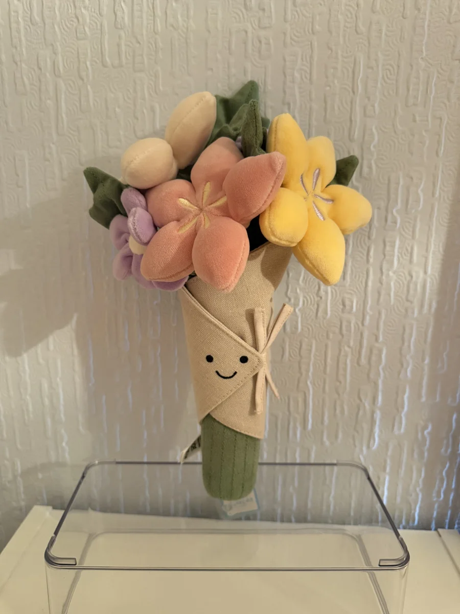 Front - Amuseables Bouquet of Flowers photo by Bethanyxox