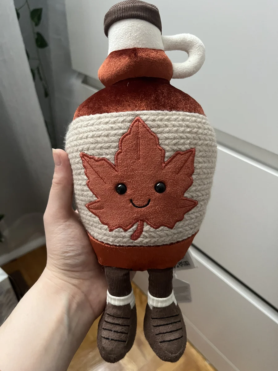 Front - Amuseables Acered Maple Syrup photo by samcondotta