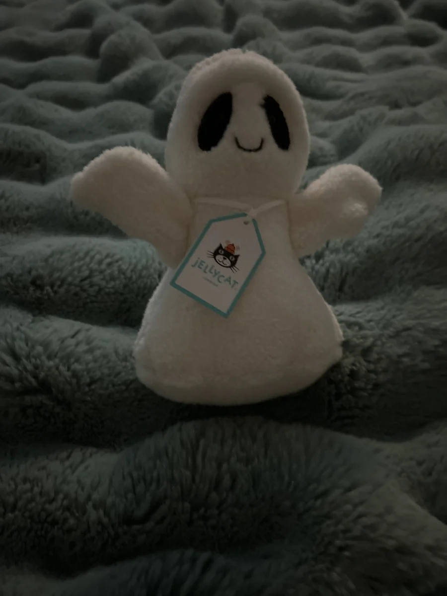Front - Ghost Bob photo by Harper_hello