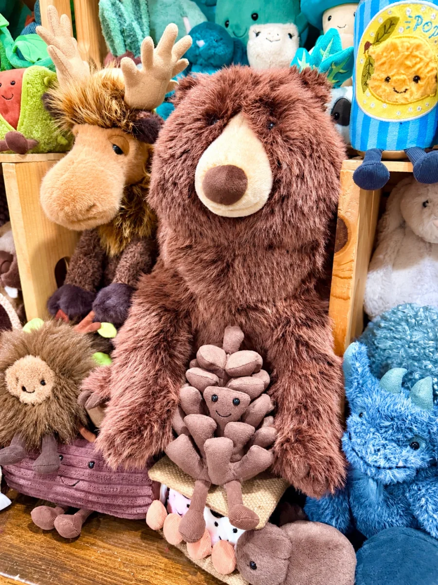 Front - Bizzlestomp Bear photo by JellyFolk