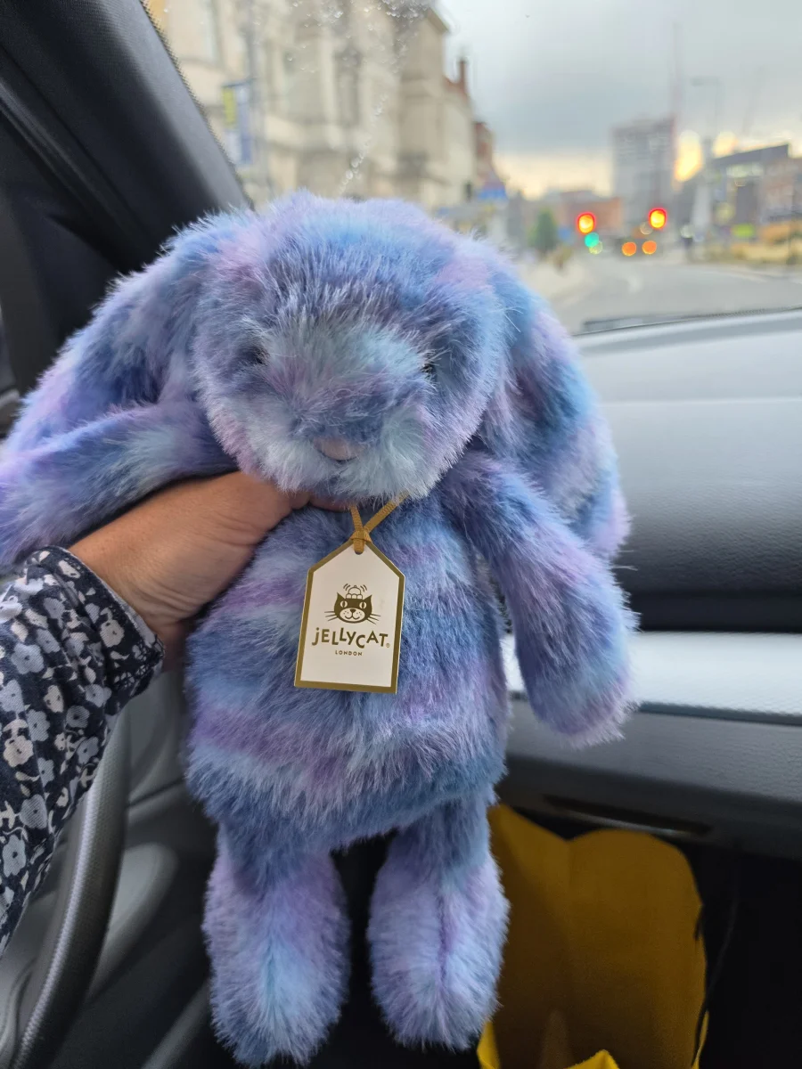 Front - Cerulea Luxe Bunny 🇬🇧 photo by Janey92