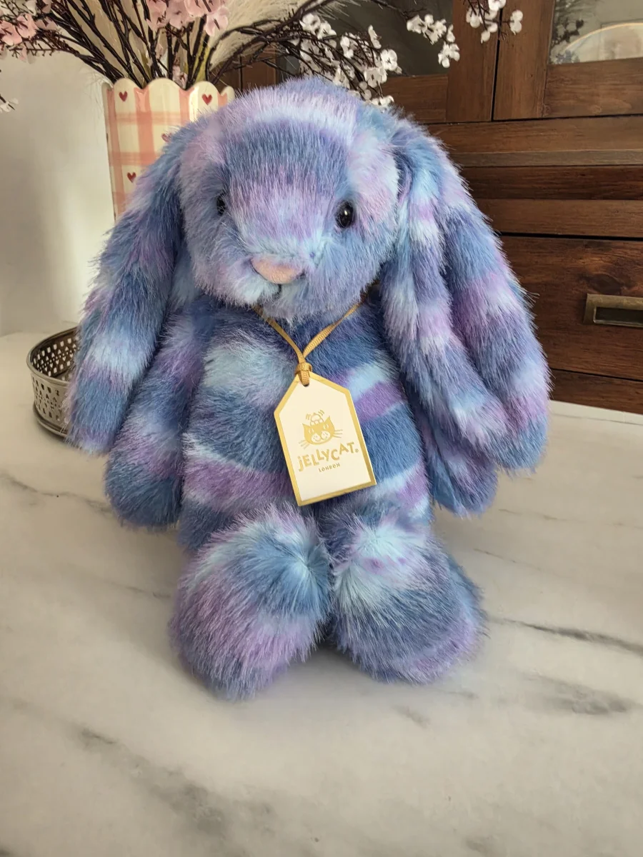 Front - Cerulea Luxe Bunny photo by justagirlandherjellies