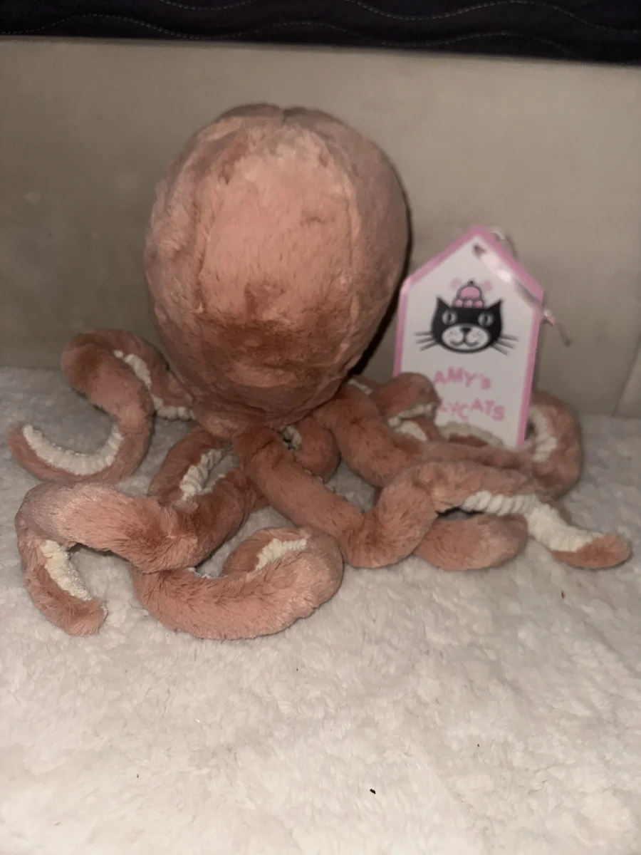Side - Odell Octopus - Large photo by amysjellys