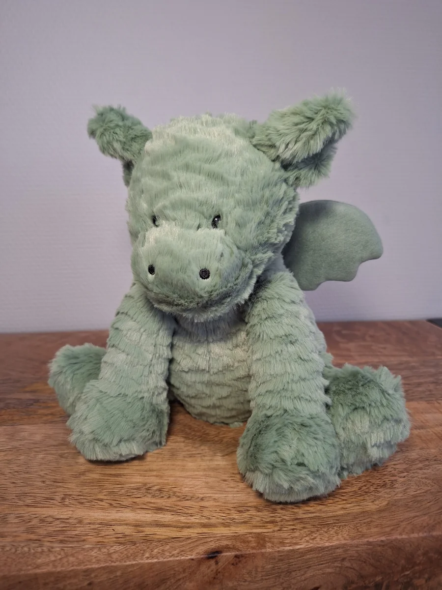 Front - Fuddlewuddle Dragon photo by Sofie