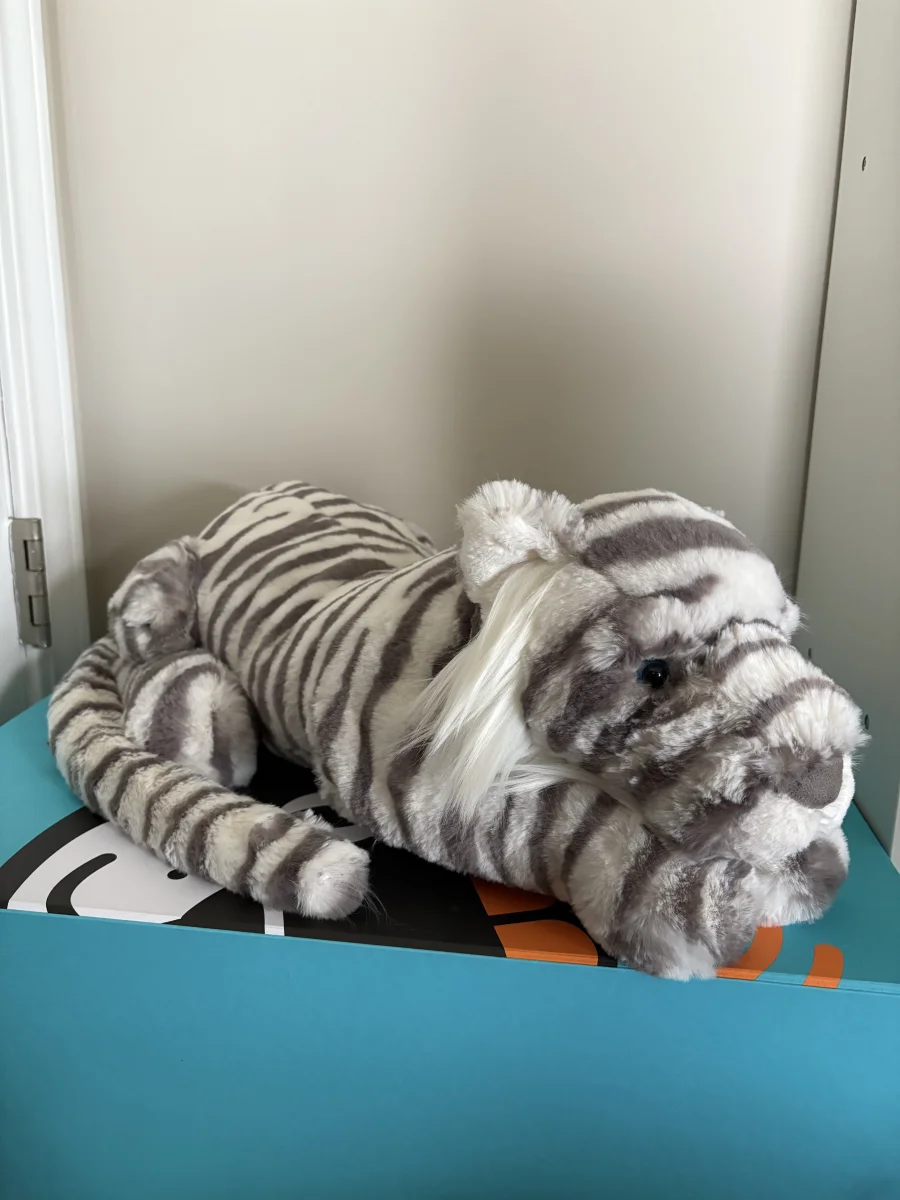 Side - Sacha Snow Tiger - Large photo by jojokitty