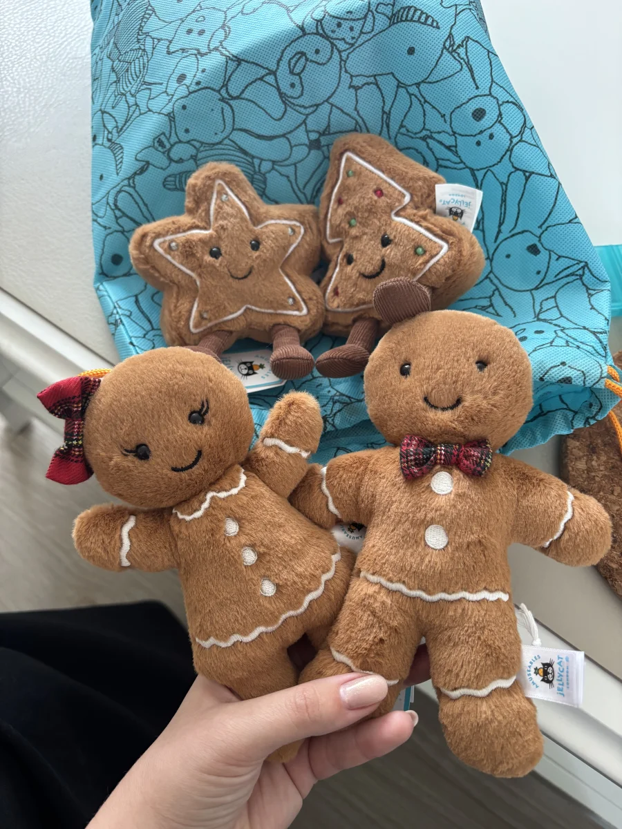 Front - Jolly Gingerbread Ruby photo by the_jelly_jungle