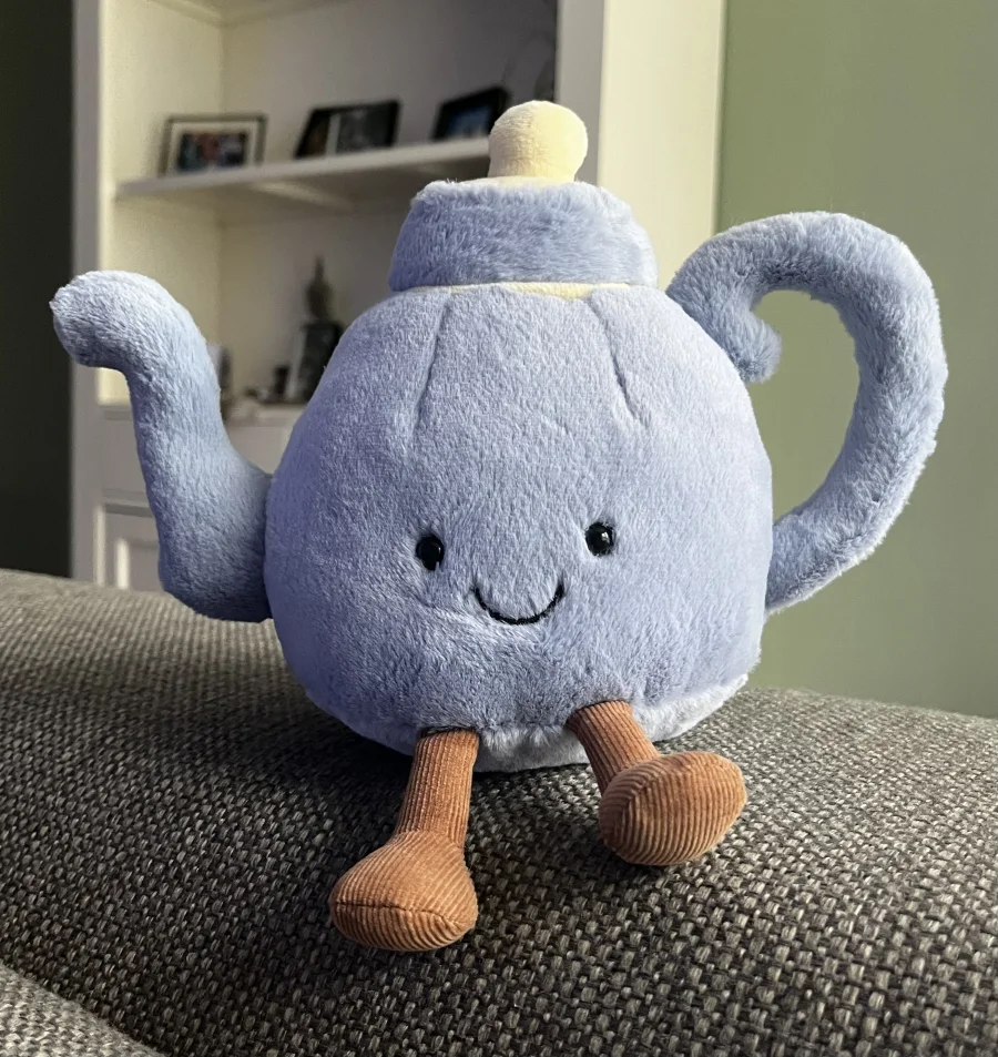 Front - Amuseables Vicky Teapot photo by Mila<3Jellycats!!