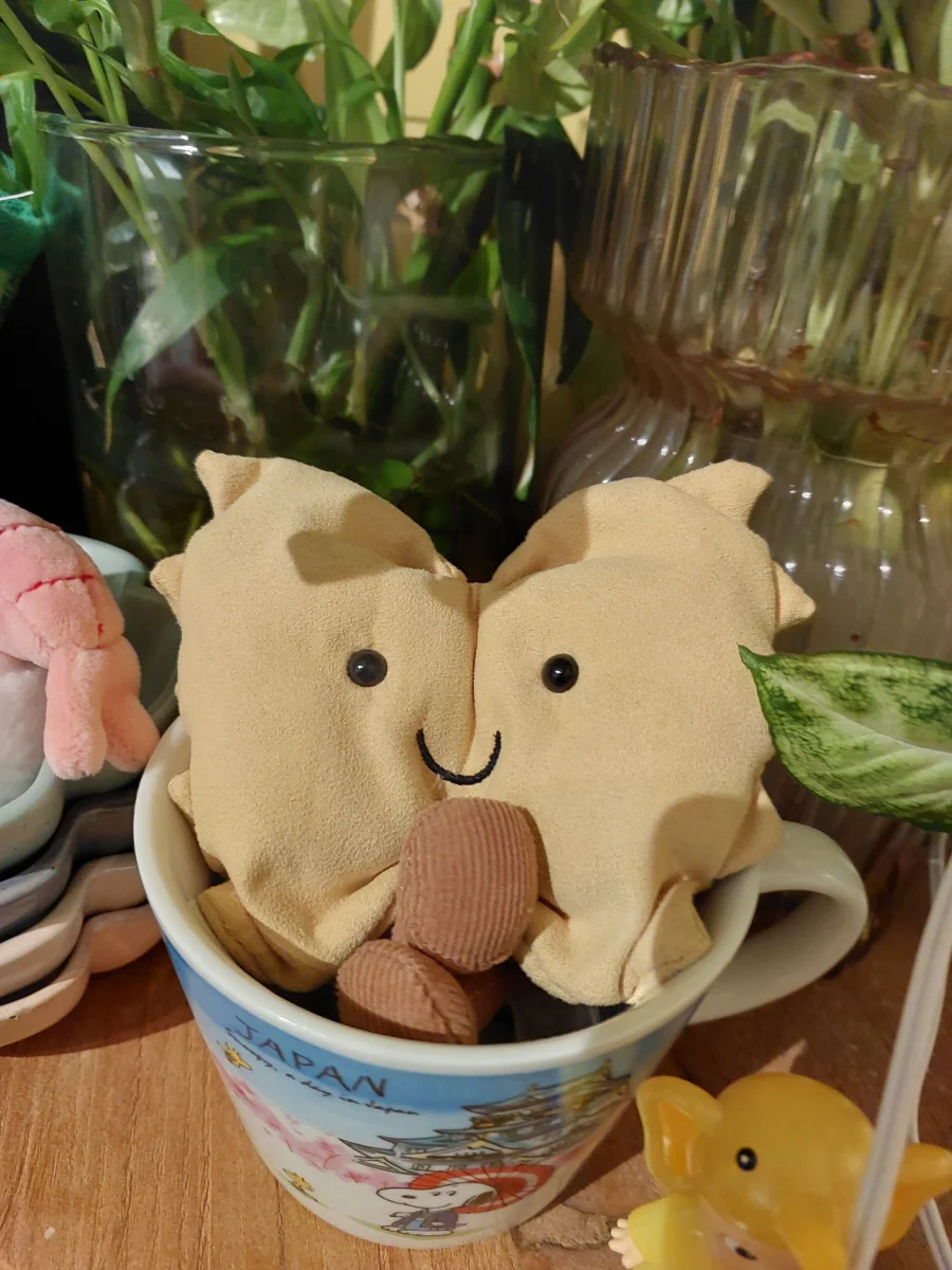Front - Amuseables Farfalle photo by beecee94