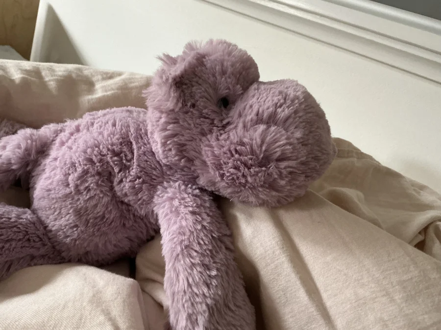 Side - Smudge Hippo - Medium photo by Sophxjellies