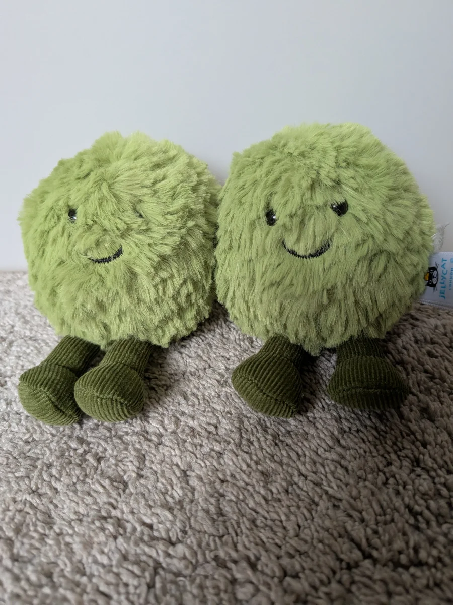 Lifestyle - Amuseables Dot and Peggy Mushy Peas 🇬🇧 photo by AVBJELLYMAD