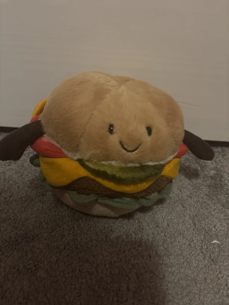 Front - Amuseables Burger photo by darcyy12
