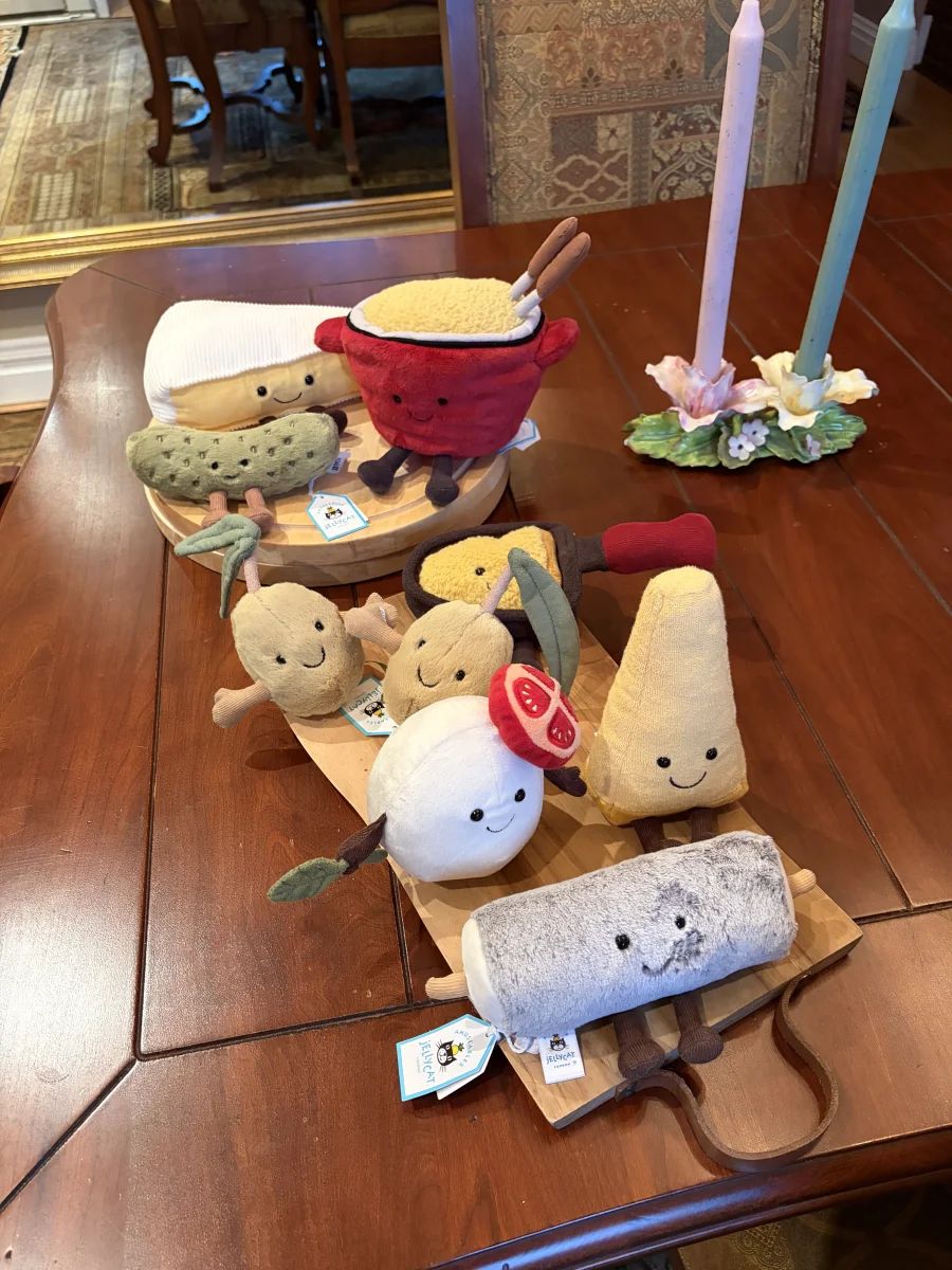 Lifestyle - Amuseables Brie photo by miap20