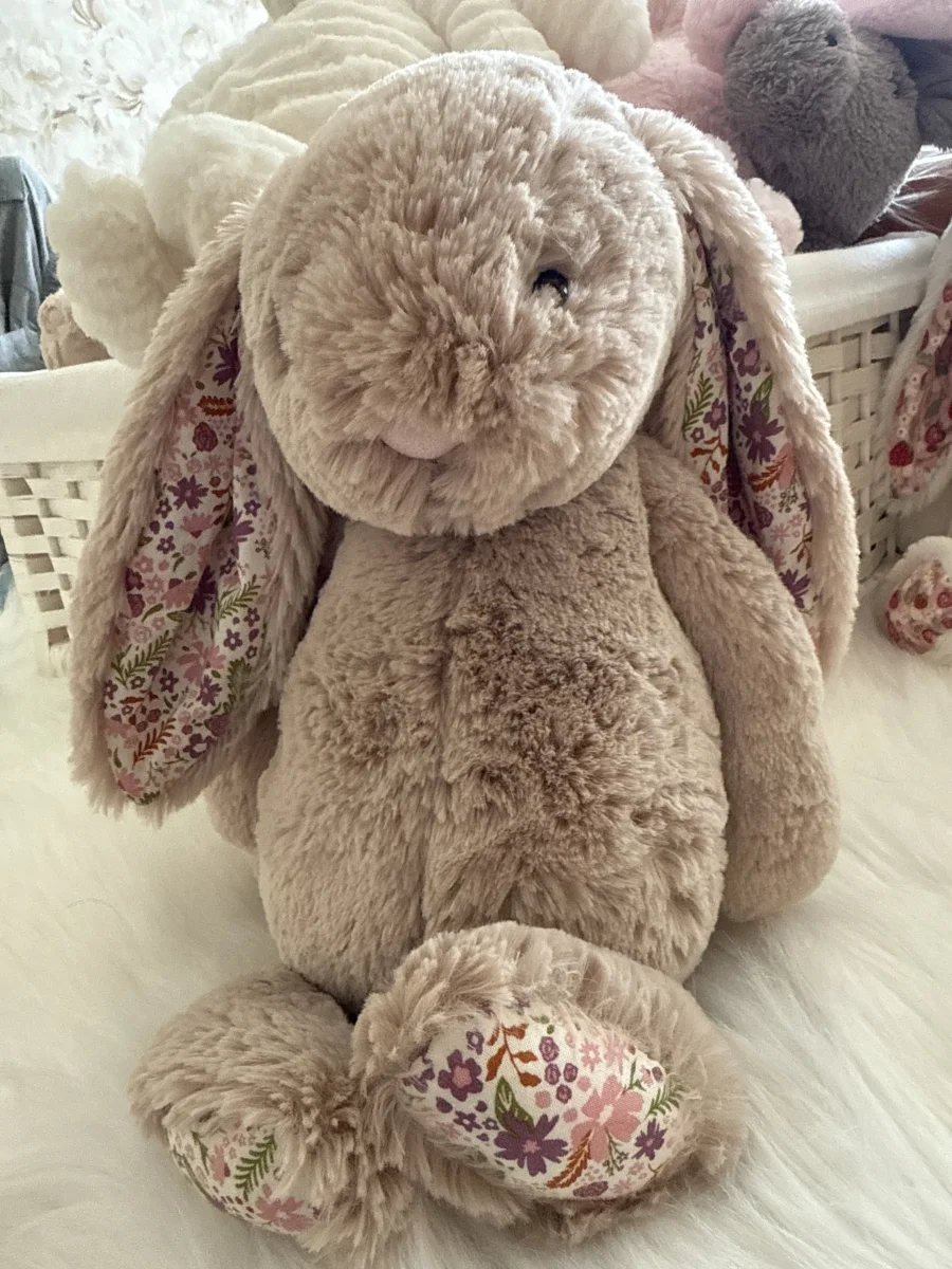 Front - Blossom Beige Bunny 'Petal' photo by Samgullis