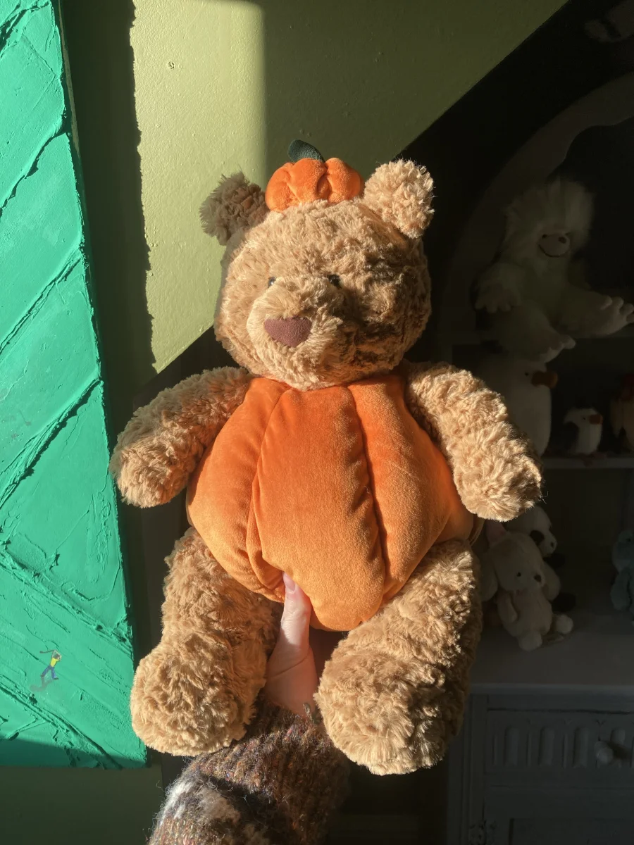 Front - Bartholomew Bear Pumpkin photo by Hattiesmith13