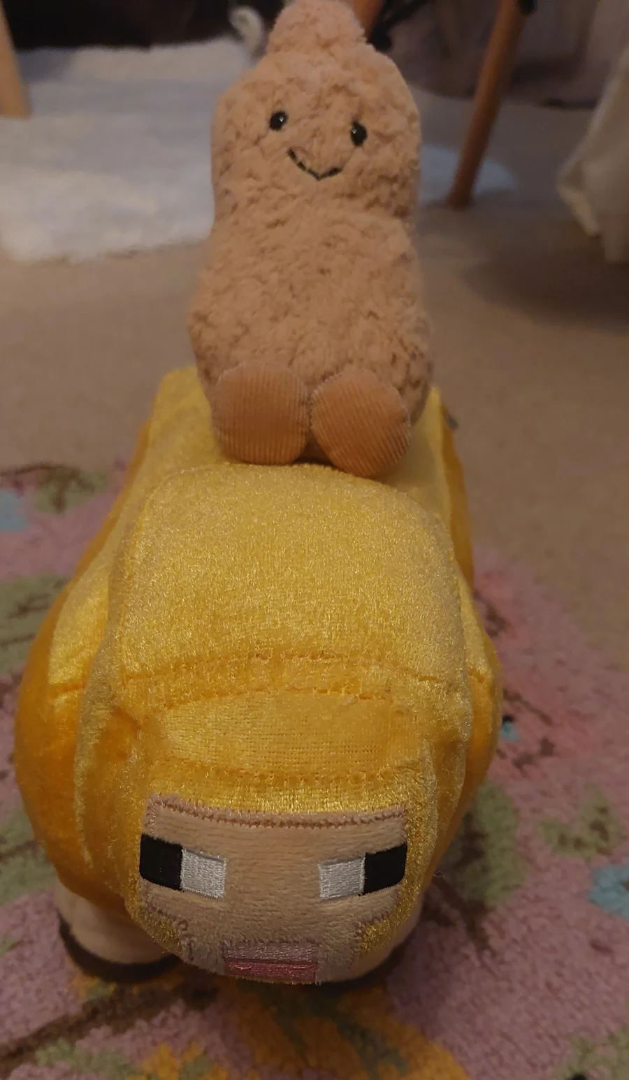 Front - Amuseables Peanut photo by Jellycolleeee82