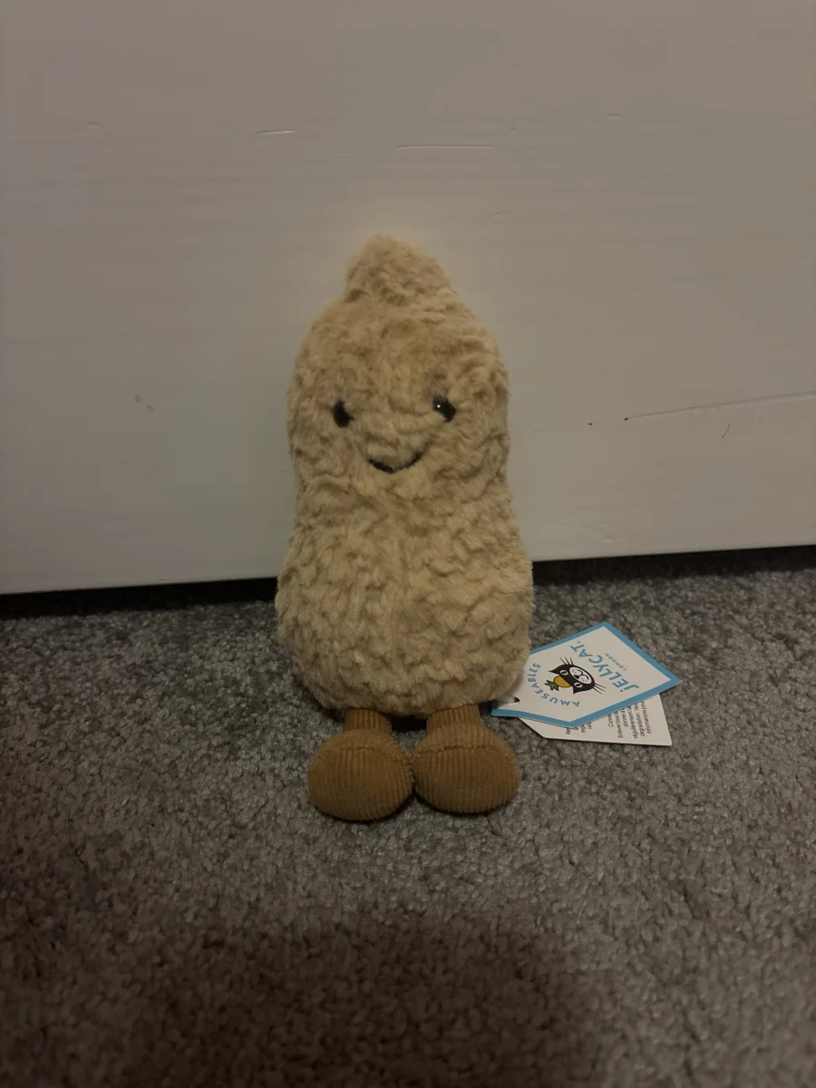 Front - Amuseables Peanut photo by darcyy12