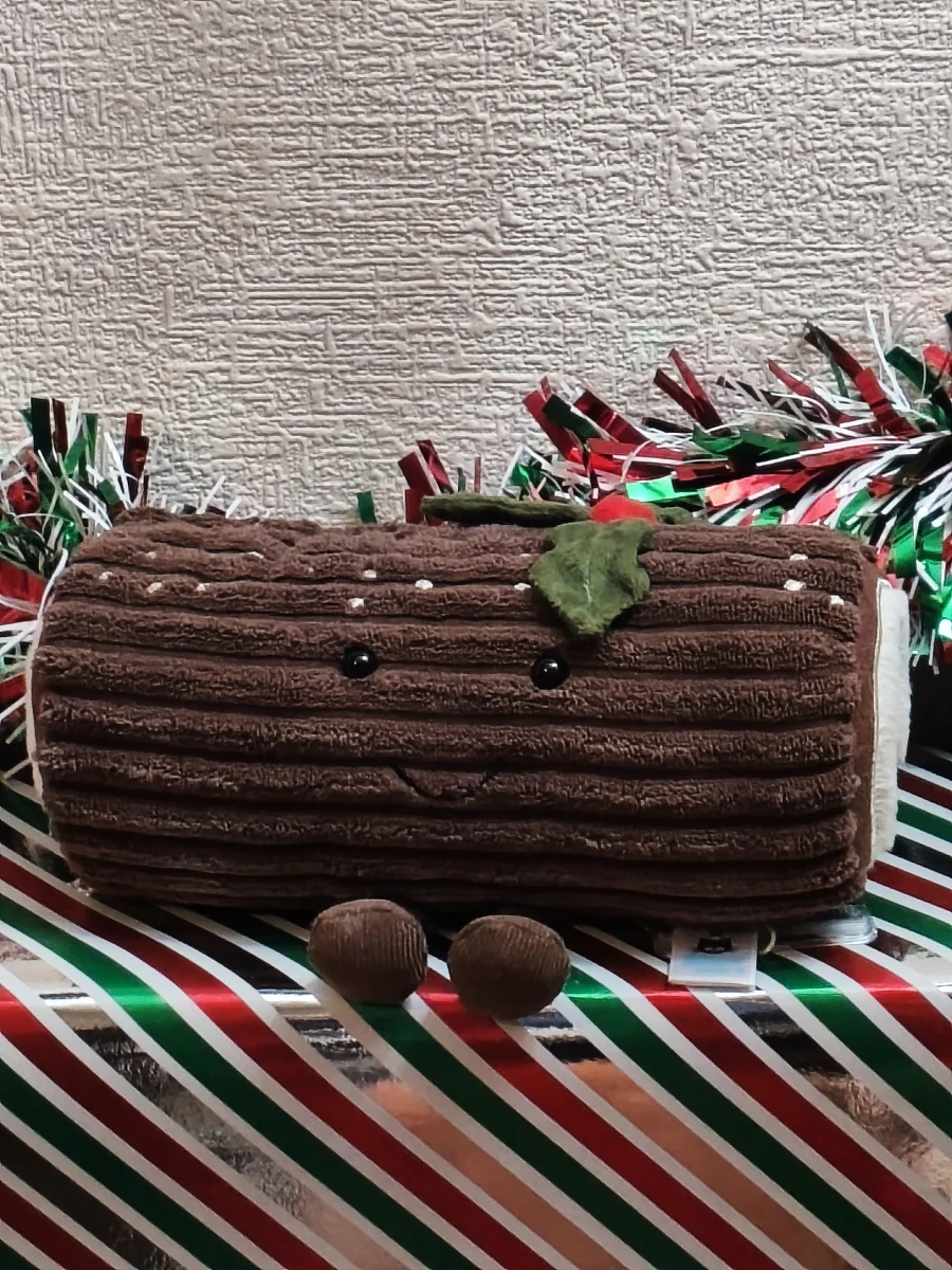 Front - Amuseables Yule Log photo by Jelly_0ne