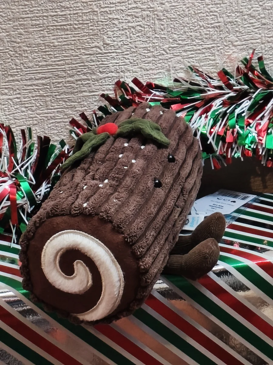 Side - Amuseables Yule Log photo by Jelly_0ne