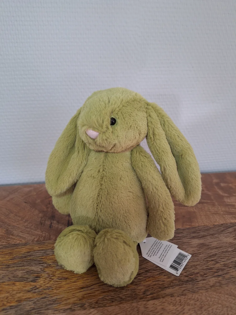 Front - Bashful Moss Bunny - Tiny photo by Sofie