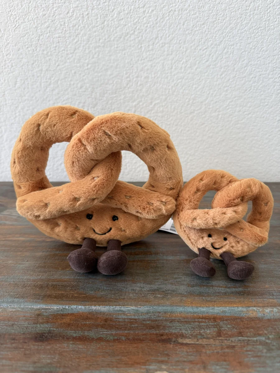 Front - Amuseables Pretzel Bag Charm photo by juju74