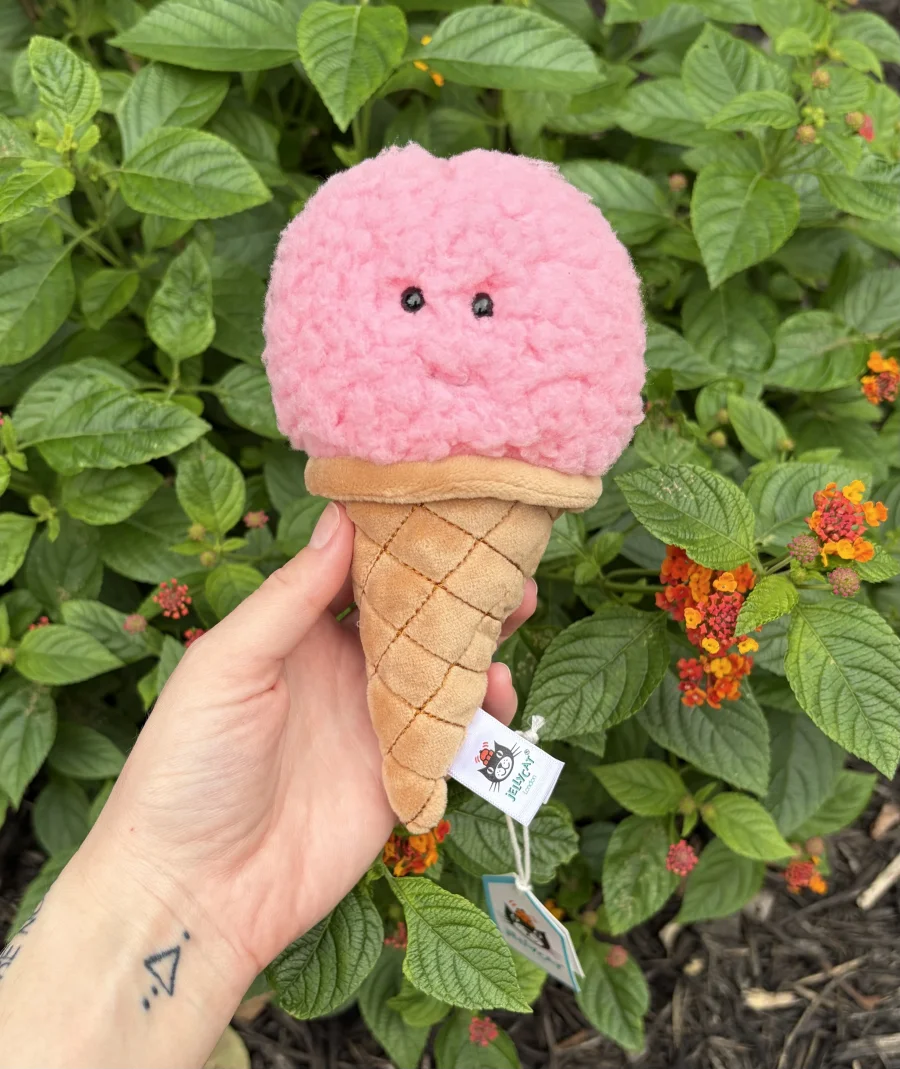 Front - Irresistible Ice Cream Strawberry photo by AmberrGolden