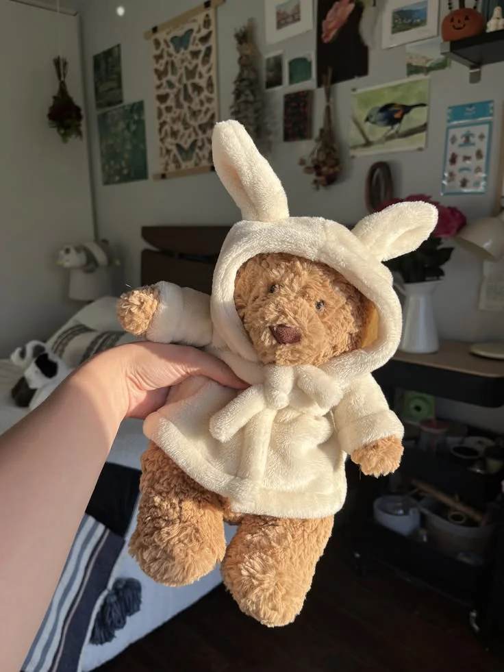 Front - Bartholomew Bear Bathrobe Outfit photo by Isas_Jellies