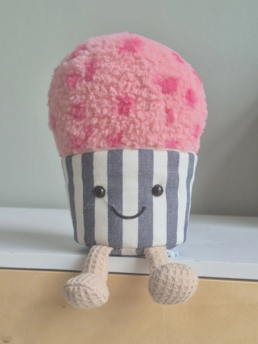 Front - Amuseables Gelato photo by Jellyjoy2