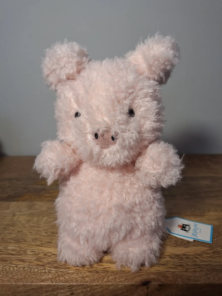 Front - Little Pig photo by Sofie