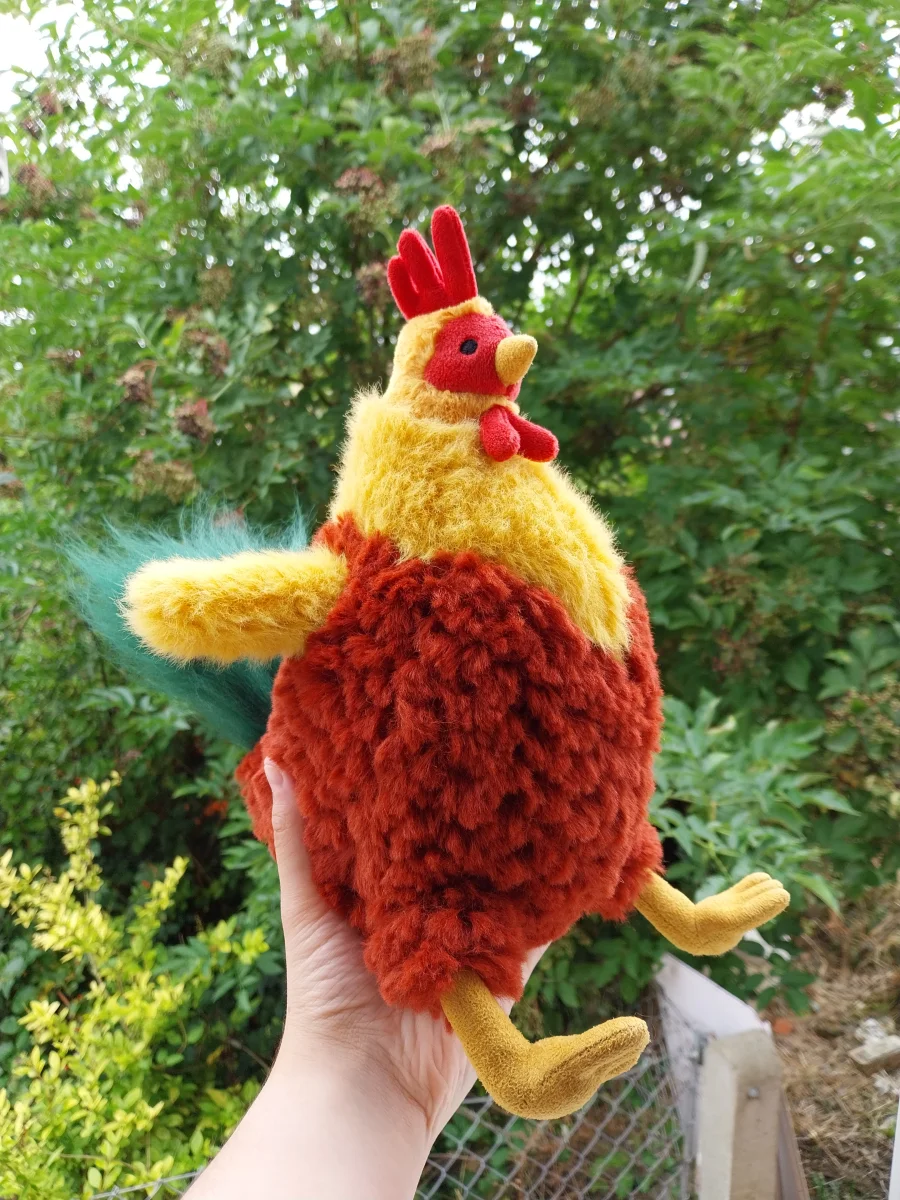 Side - Cluny Cockerel photo by Griffin
