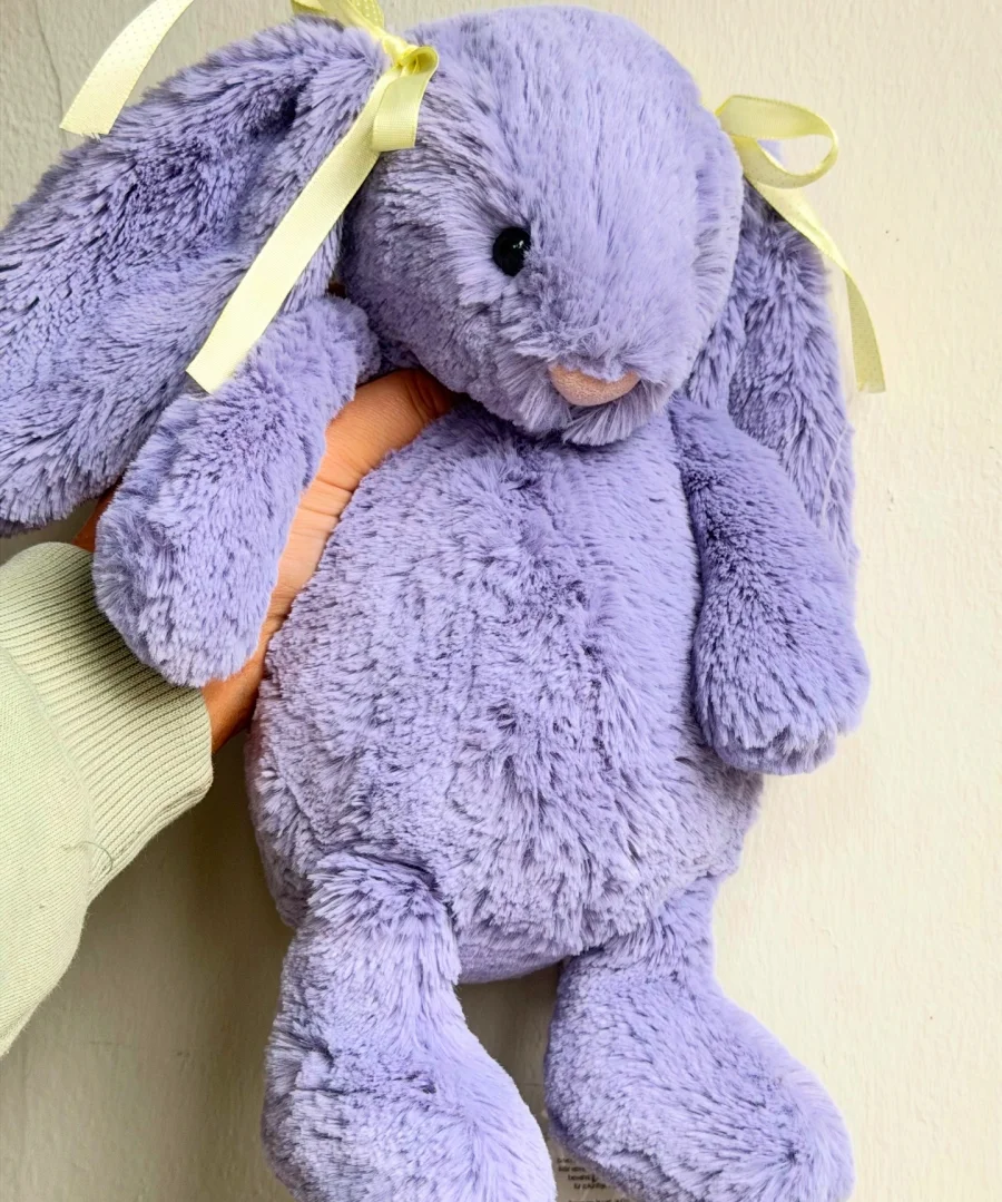 Front - Bashful Viola Bunny photo by Jamiecarrolanx