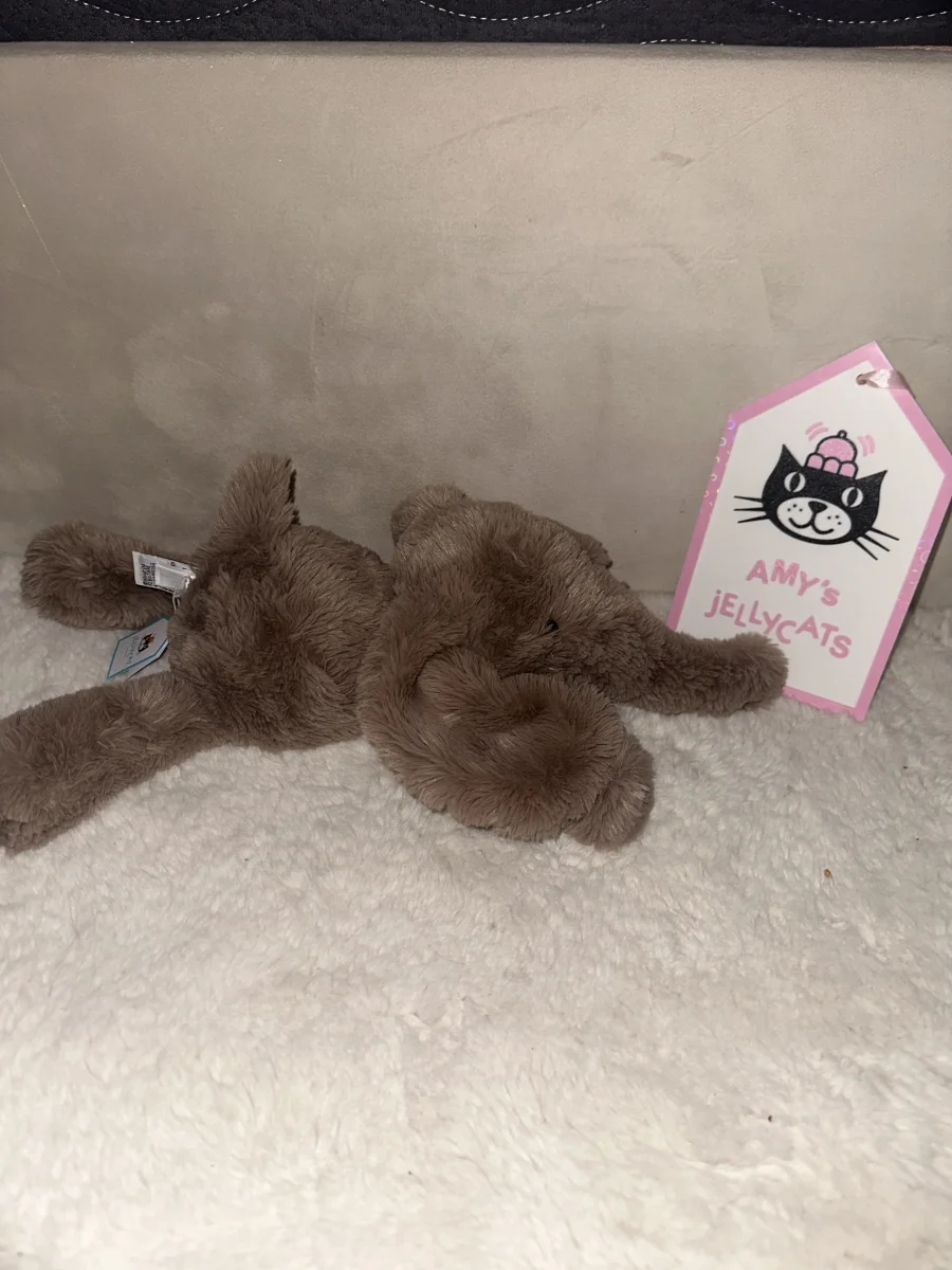 Side - Smudge Elephant - Medium photo by amysjellys