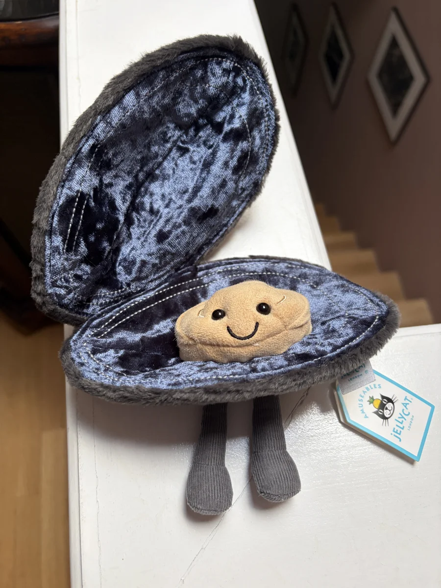 Front - Amuseables Michelle Mussel photo by miap20