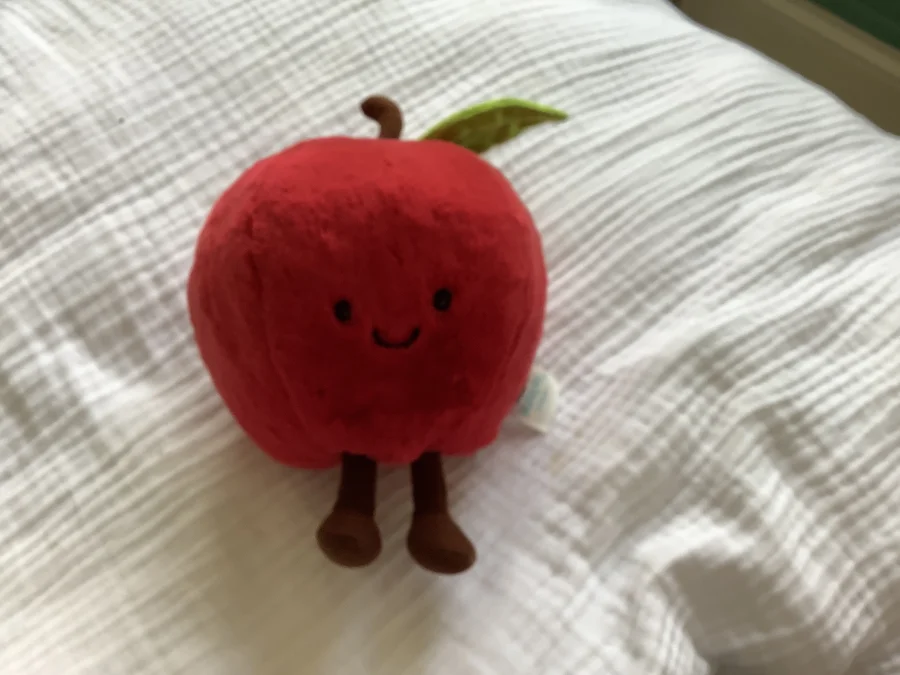 Front - Amuseables Apple photo by Besss