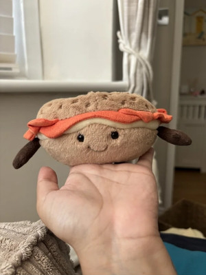 Amuseables Bagel Jellycat photo uploaded by Reevo