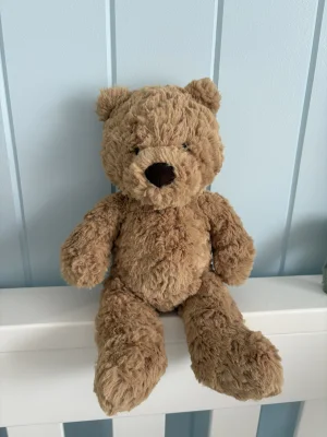 Bumbly Bear - Medium Jellycat photo
