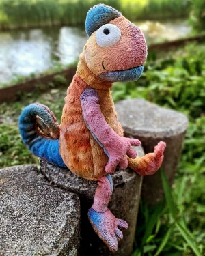 Colin Chameleon Jellycat photo