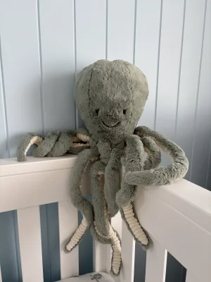 Odyssey Octopus - Huge Jellycat | Jelly Journal