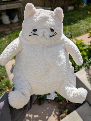 Amore Cat Cream Jellycat photo