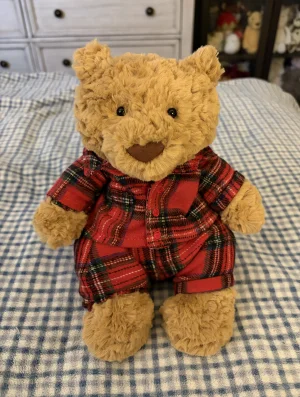 A photo of Bartholomew Bear Bedtime Jellycat taken by Stephmarie207