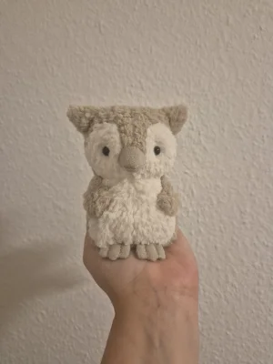 Wee Owl Jellycat | Jelly Journal