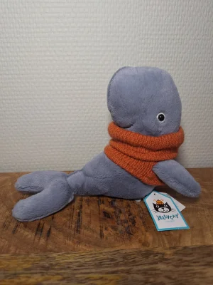 Front photo of Cozy Crew Whale uploaded by Sofie