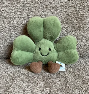 Amuseables Siofra Shamrock 🇮🇪 Jellycat | Jelly Journal