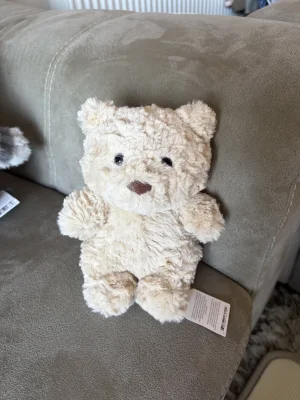 Bartholomew Bear Junior Jellycat photo uploaded by Seni113