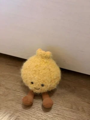 Amuseables Onnie Pickled Onion Jellycat photo